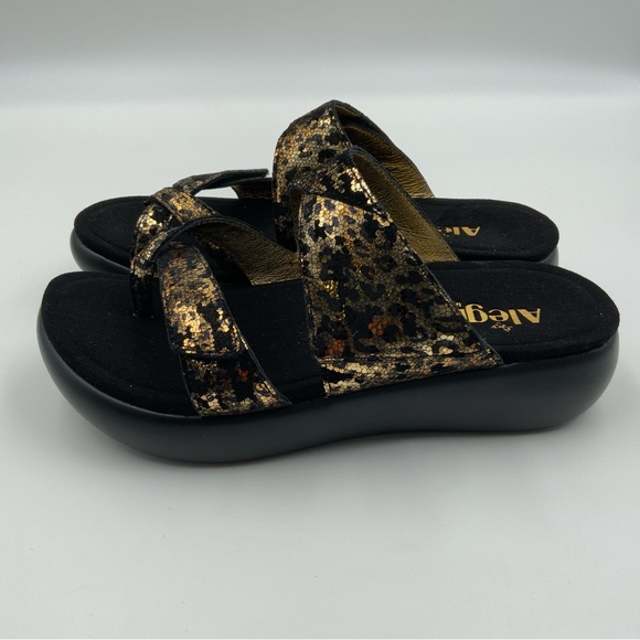 Alegria Women’s Beatrix Sandal. In Color Glammo. Size 37. - Picture 4 of 8